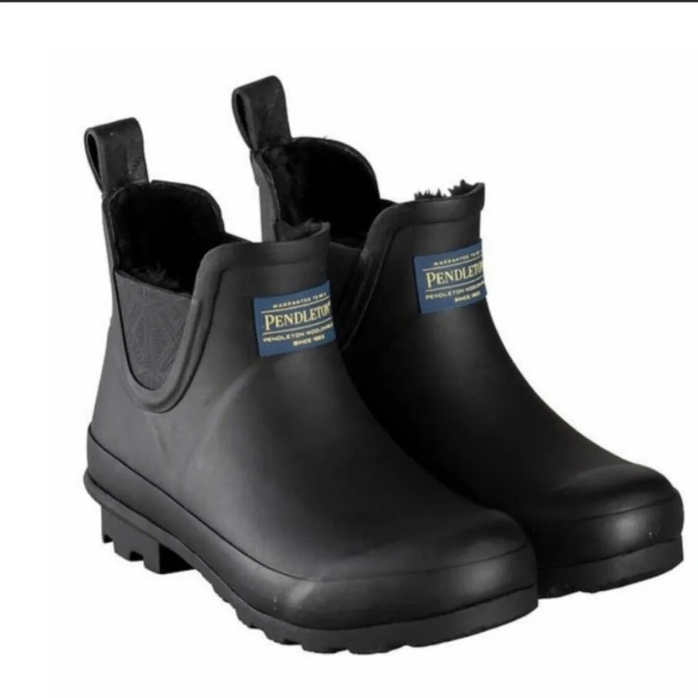 NEW Pendleton Ladies’ Fur Lined Chelsea Rainboot in Black 100% WATERPROOF NIB - Picture 5 of 8